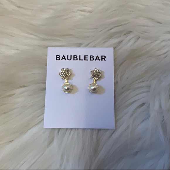 Baublebar Crystal Snowflake & Faux Pearl Earrings - New on Card - Picture 2 of 8